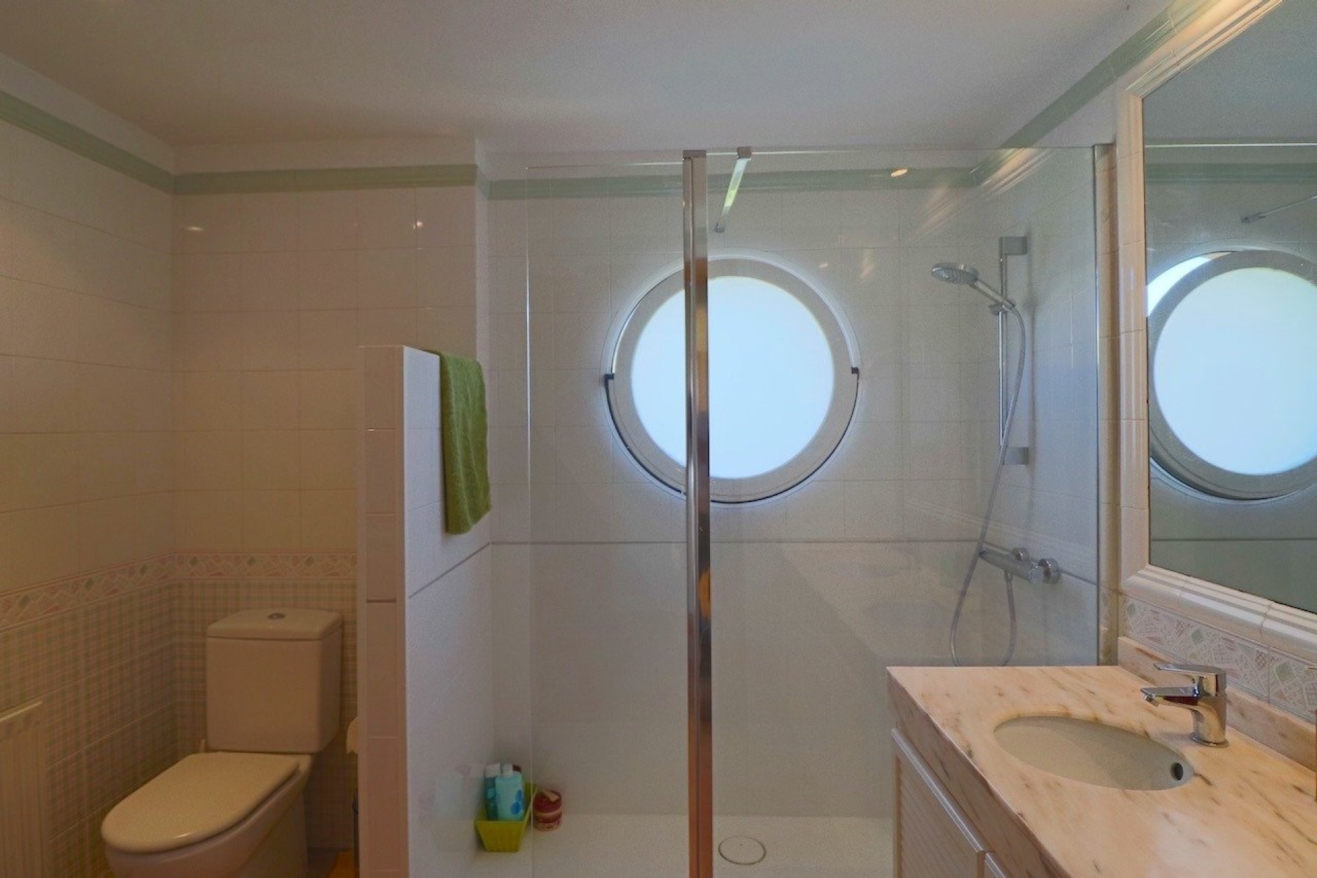 Revente - Villa - Benidorm - Urbanizaciones