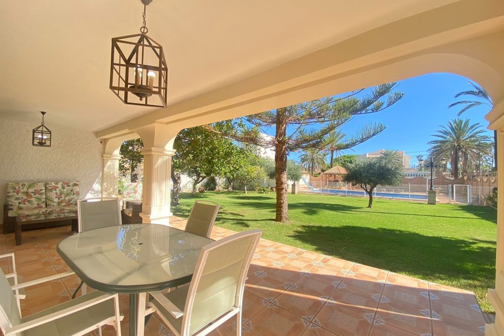 Revente - Villa - Cabo Roig