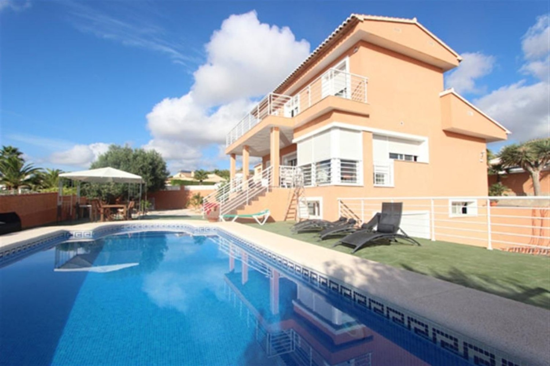 Revente - Villa - Calpe - Cometa