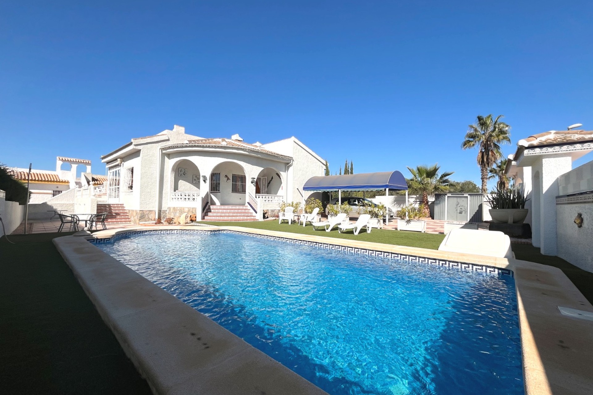 Revente - Villa - Ciudad Quesada - Pueblo Bravo