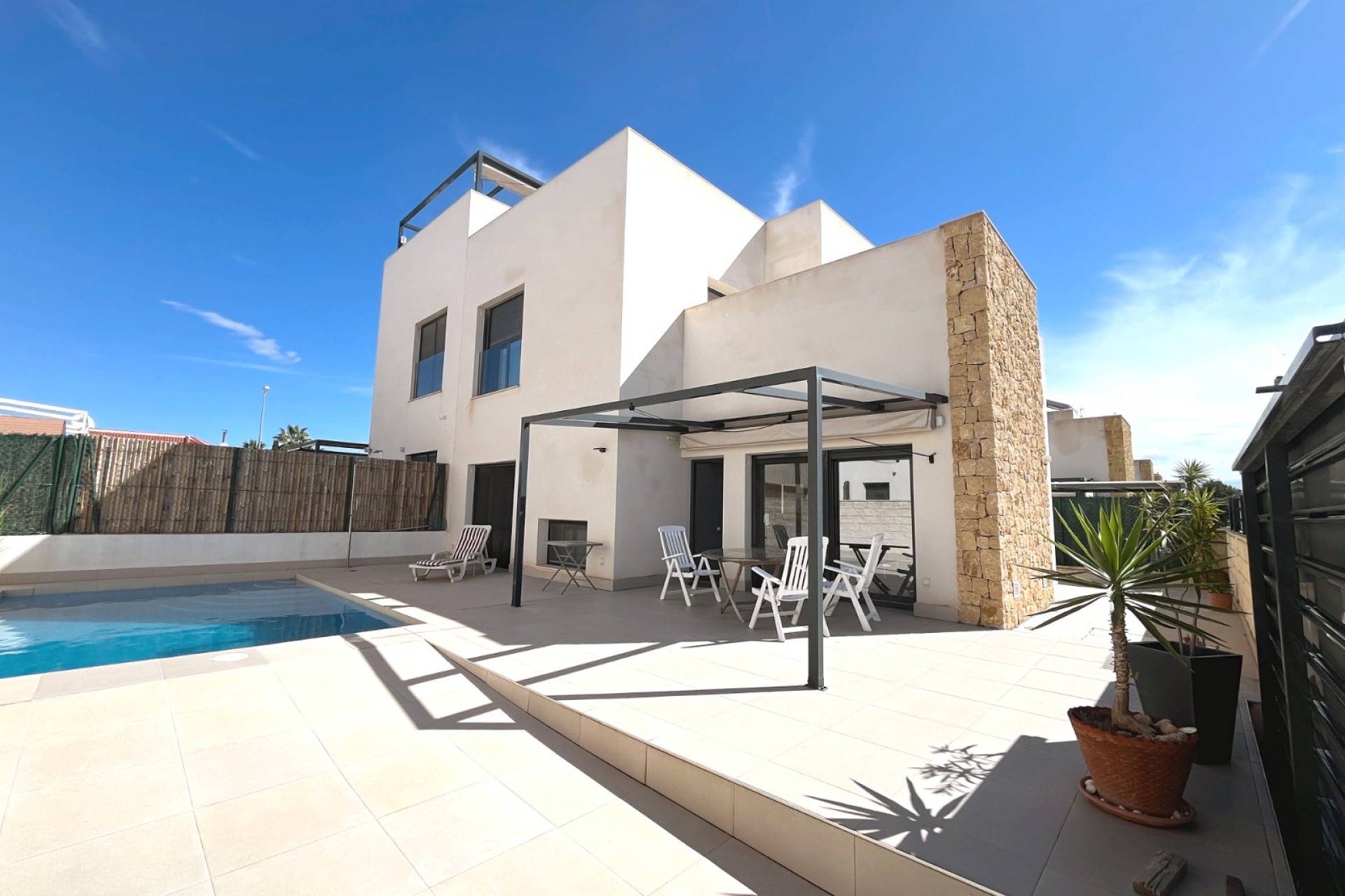 Revente - Villa - Ciudad Quesada - Pueblo Bravo