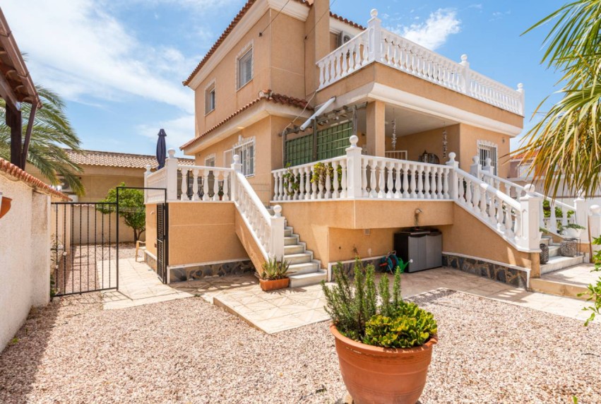 Revente - Villa - Ciudad Quesada