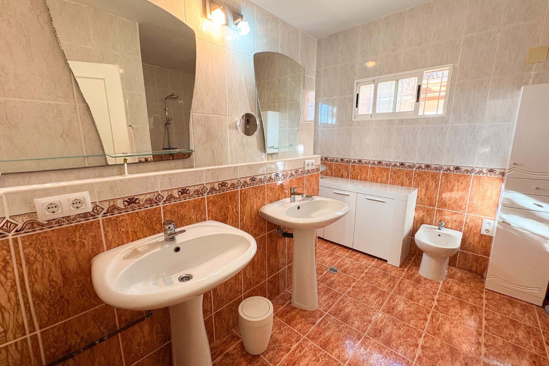 Revente - Villa - Crevillente