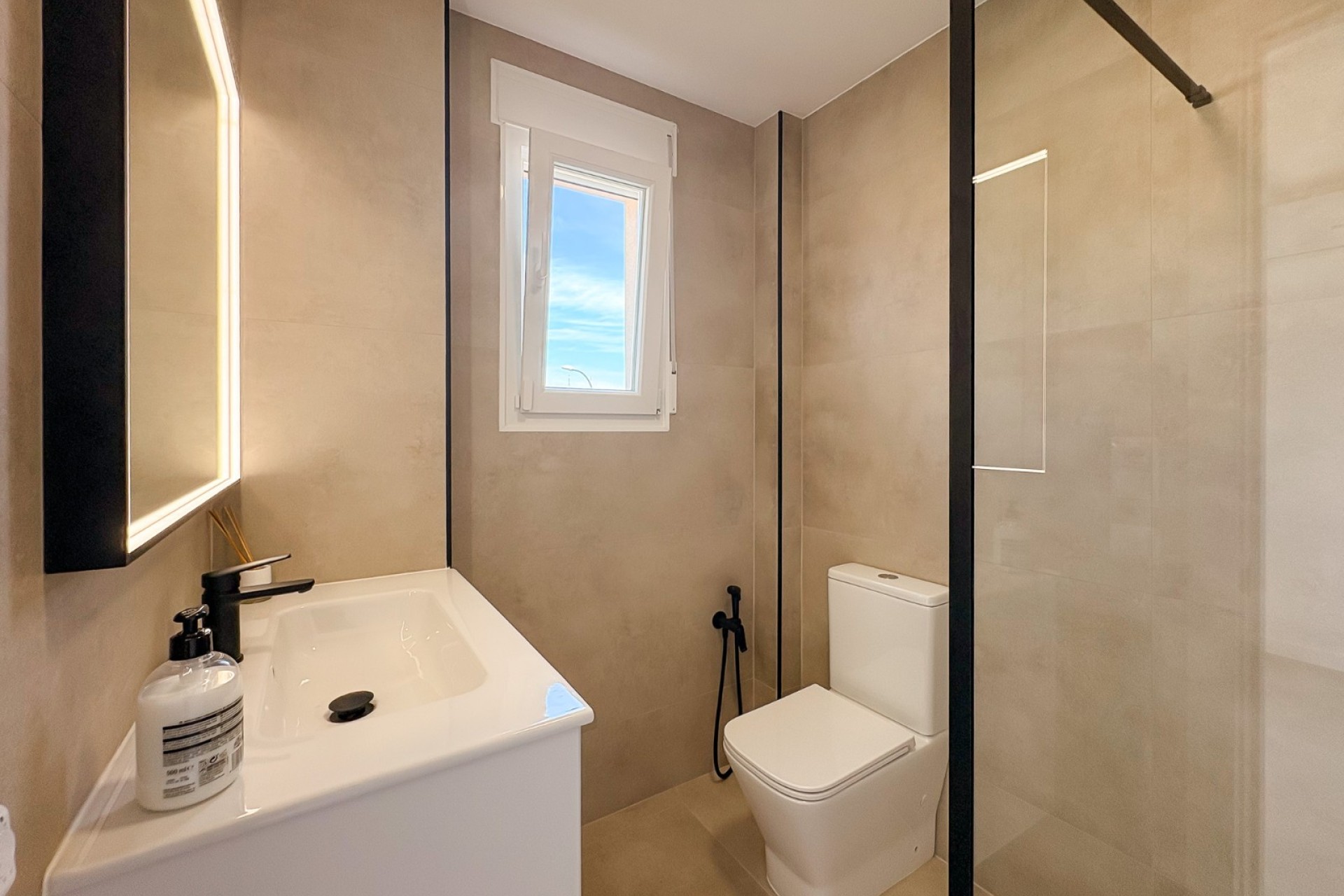 Revente - Villa - El Campello - Pueblo Acantilado - Venta Lanuza