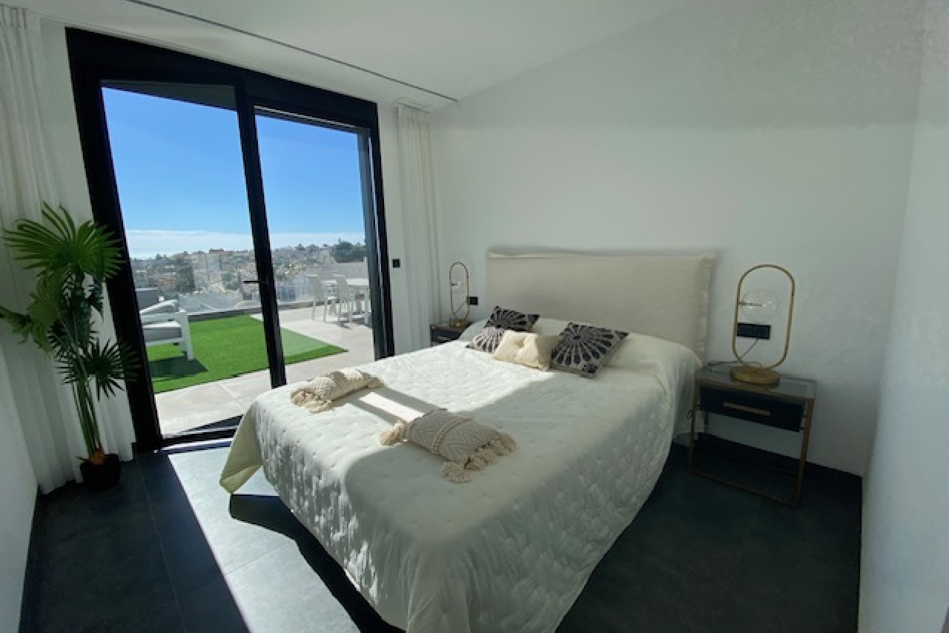 Revente - Villa - Los Balcones - Los Altos del Edén - Los Altos