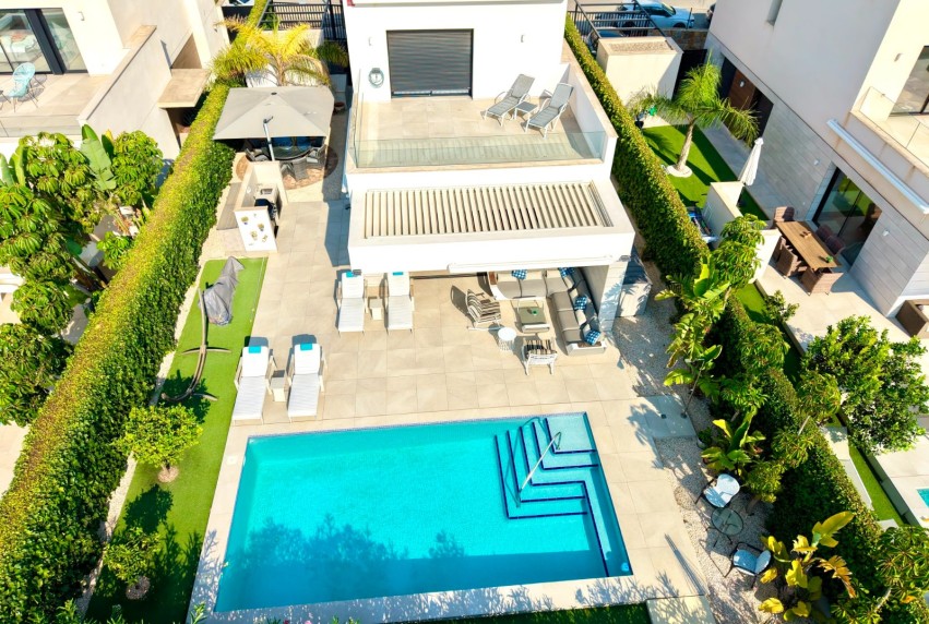 Revente - Villa - Los Montesinos - La Herrada