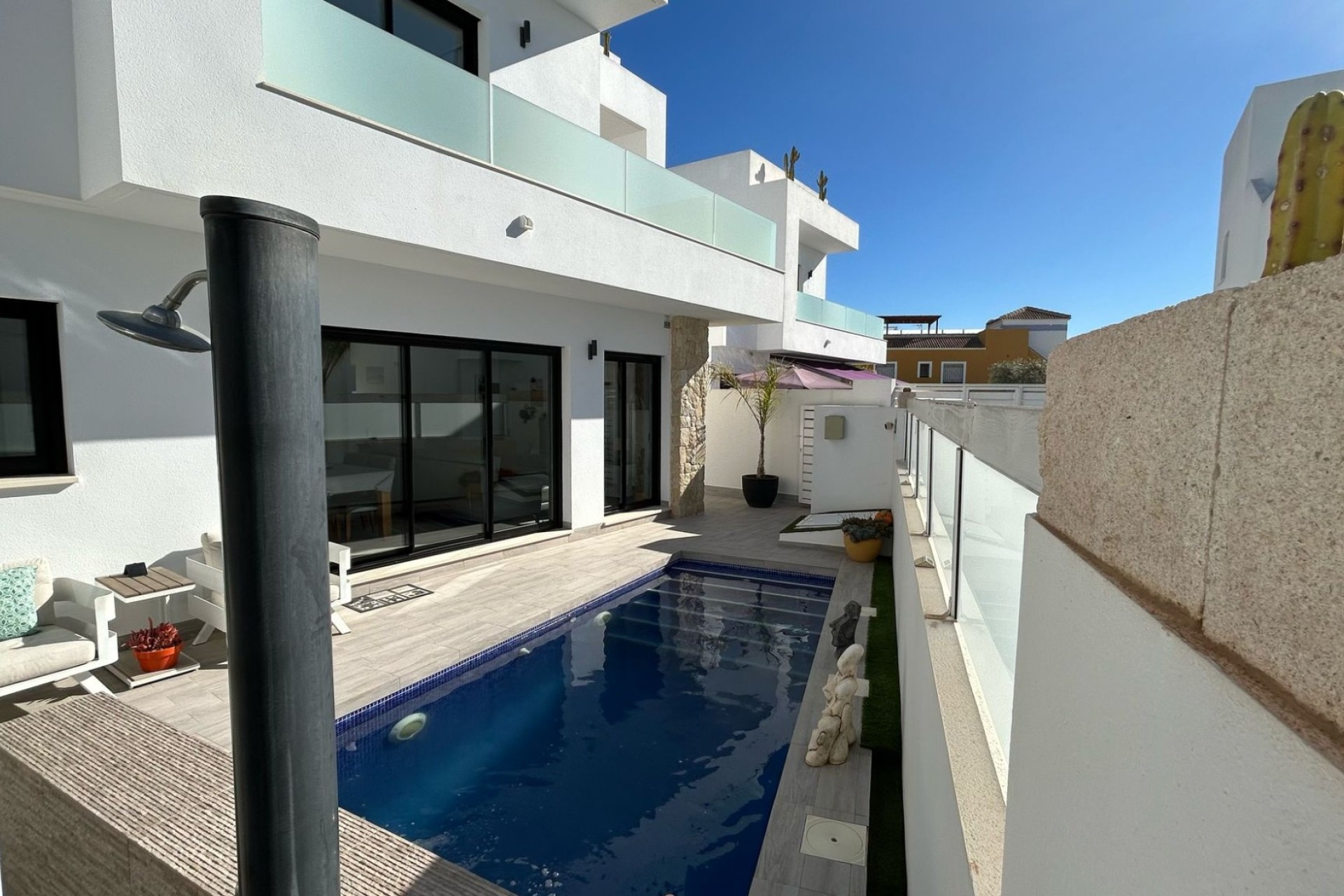 Revente - Villa - Los Montesinos - La Herrada