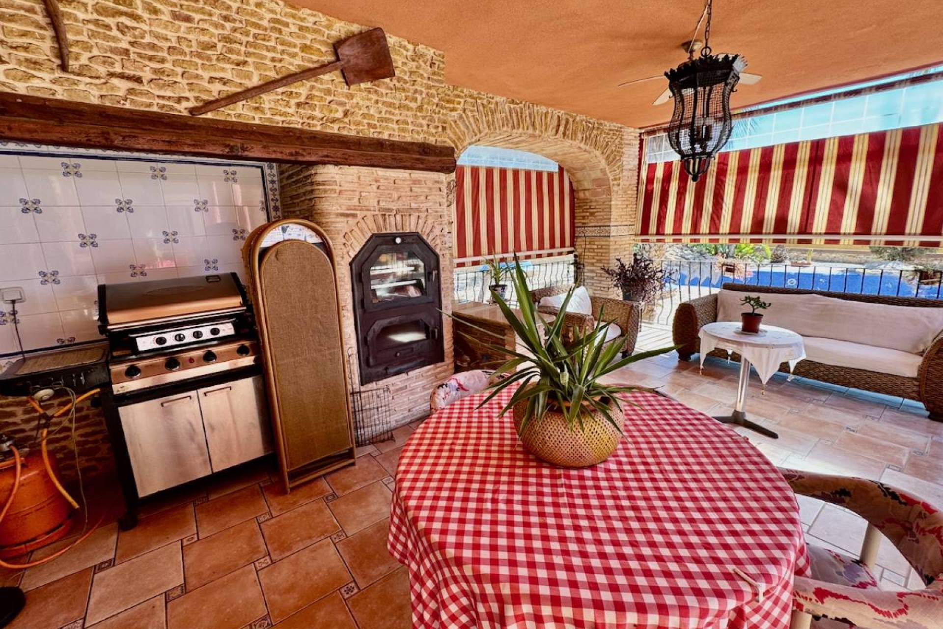 Revente - Villa - Los Montesinos