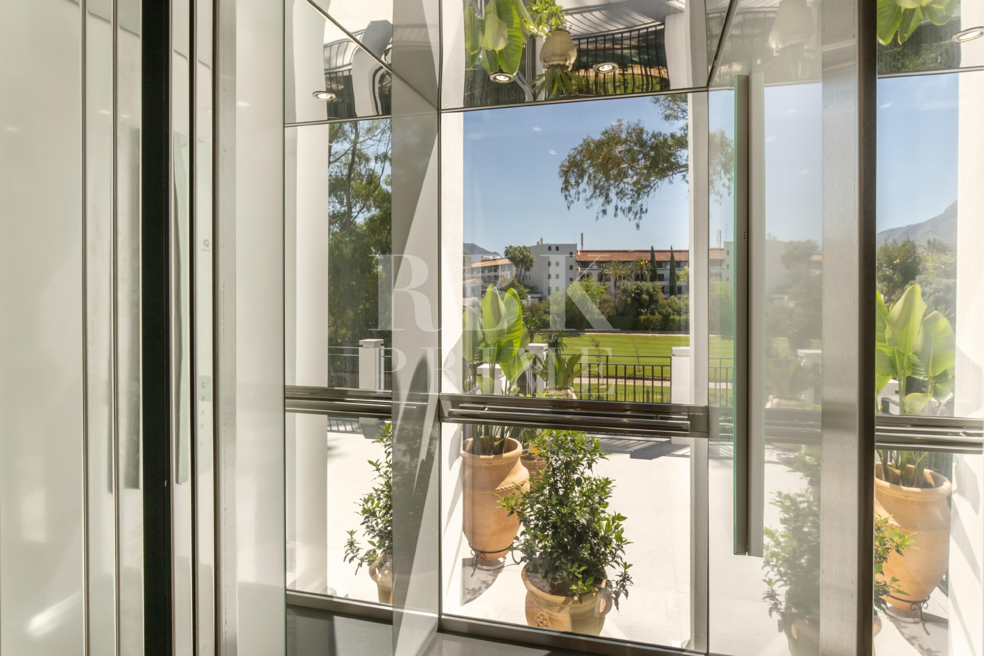 Revente - Villa - Malaga - Benahavís