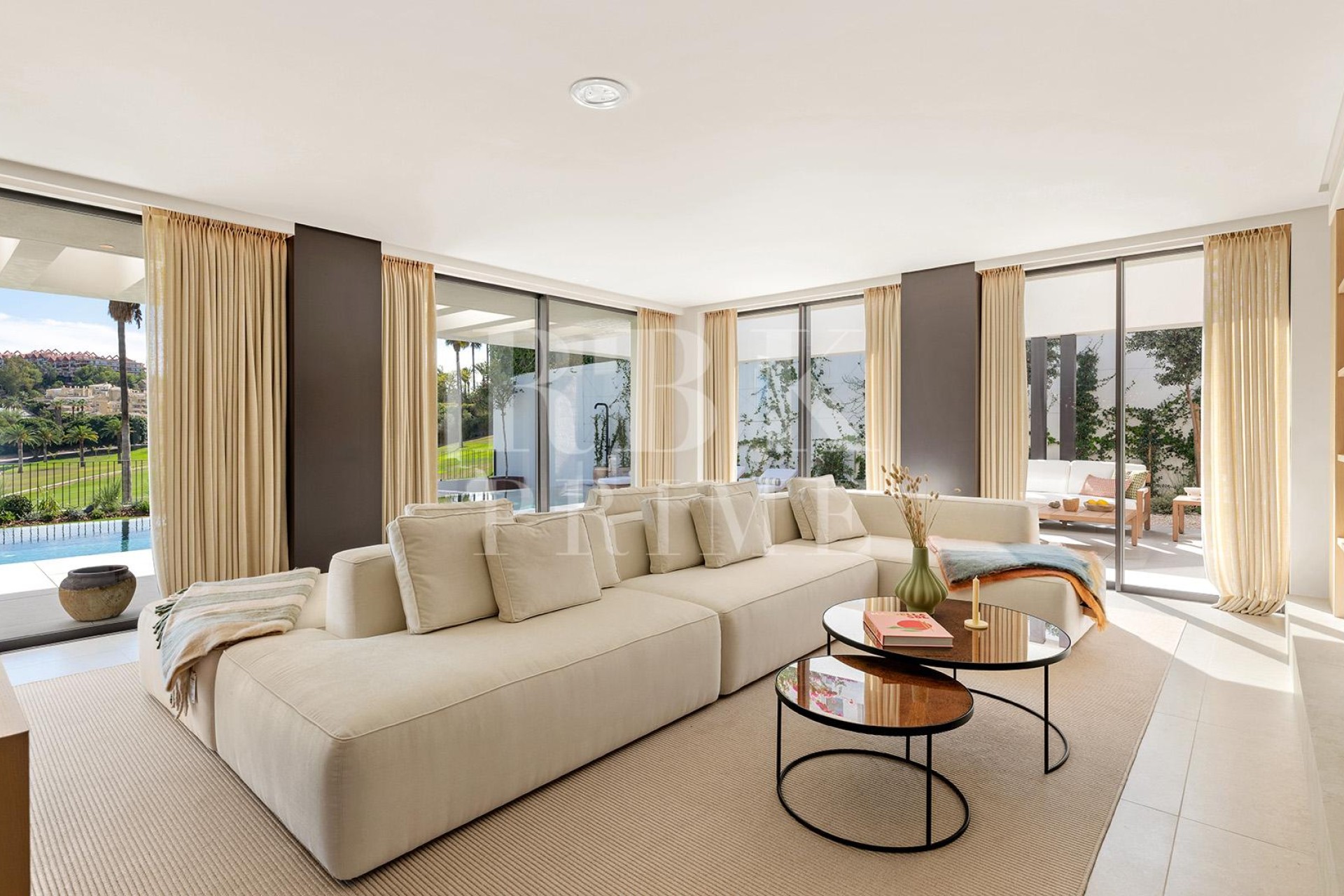 Revente - Villa - Malaga - Nueva Andalucía