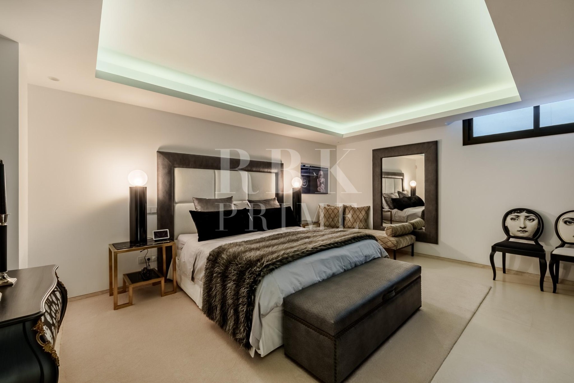 Revente - Villa - Malaga - Nueva Andalucía