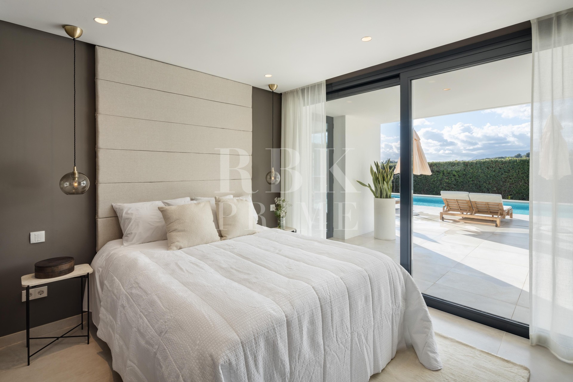 Revente - Villa - Malaga - Nueva Andalucía