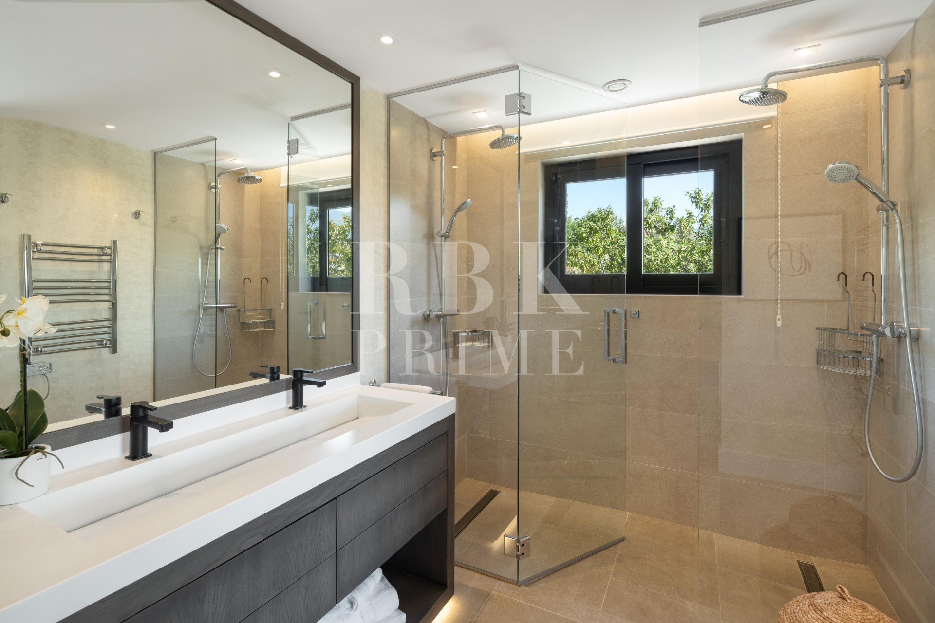 Revente - Villa - Malaga - Nueva Andalucía