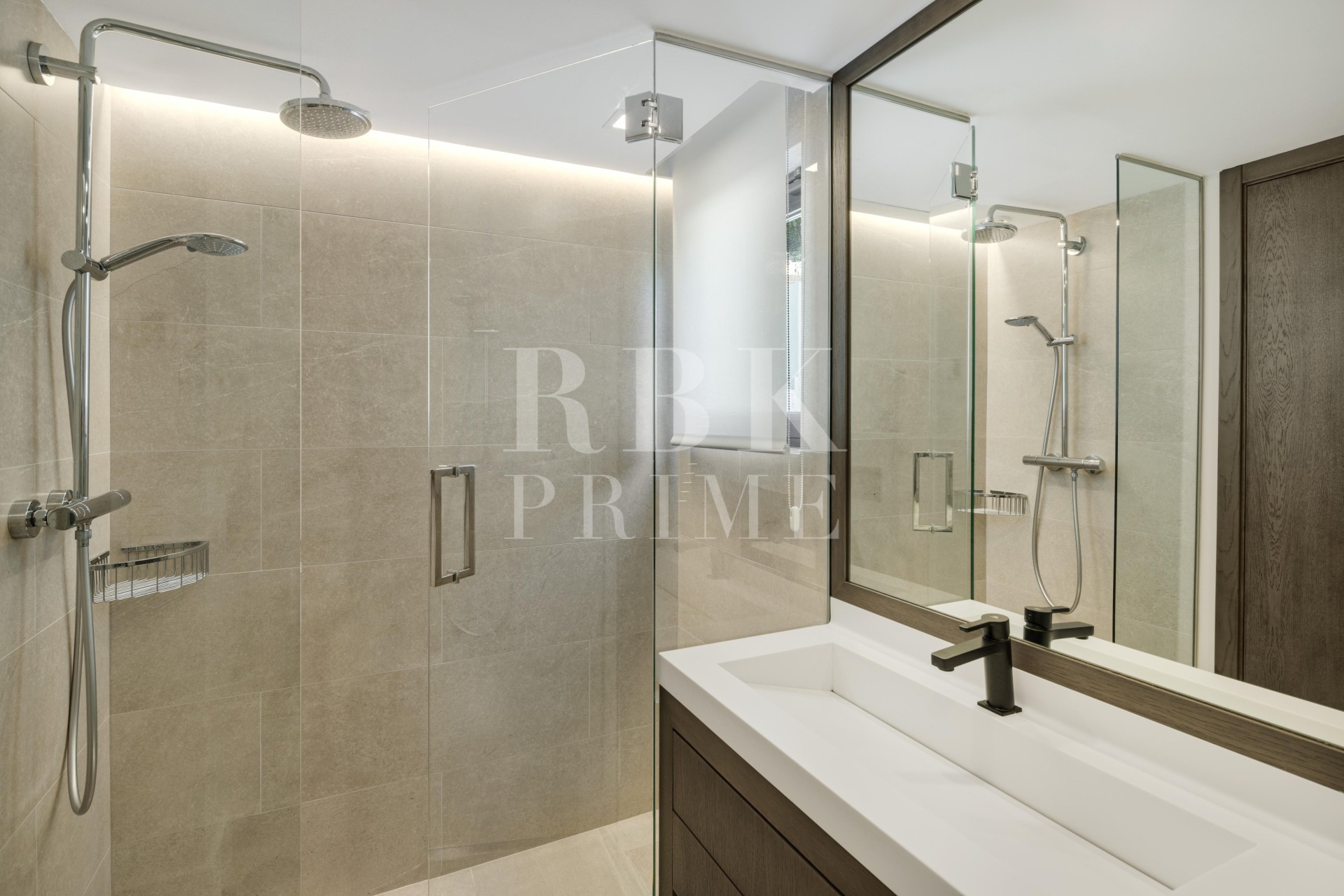 Revente - Villa - Malaga - Nueva Andalucía