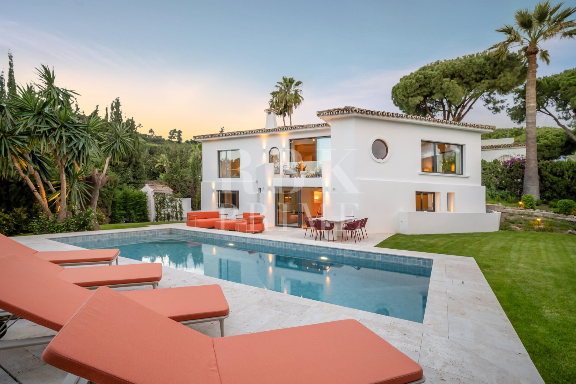 Revente - Villa - Malaga - Nueva Andalucía