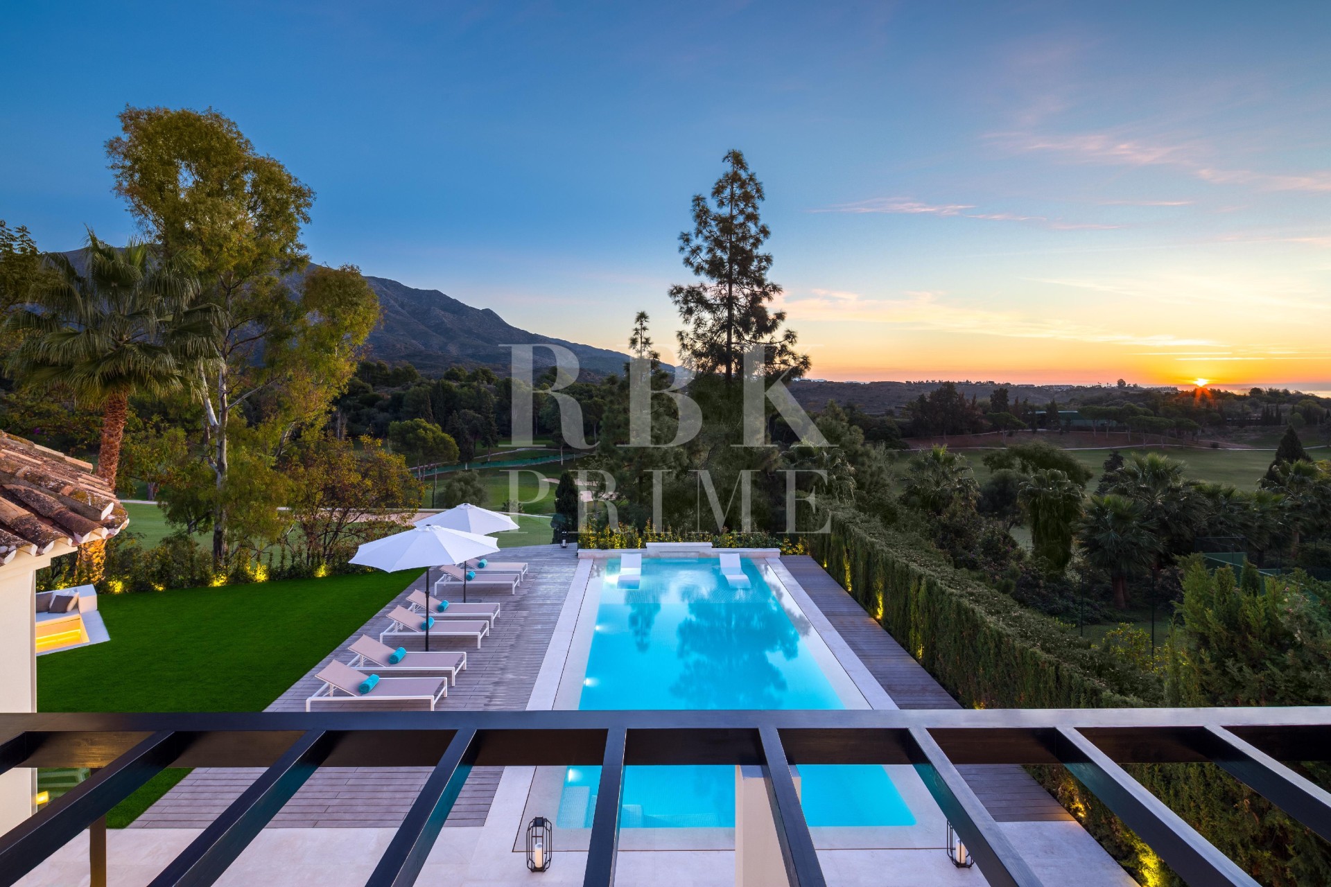 Revente - Villa - Malaga - Nueva Andalucía