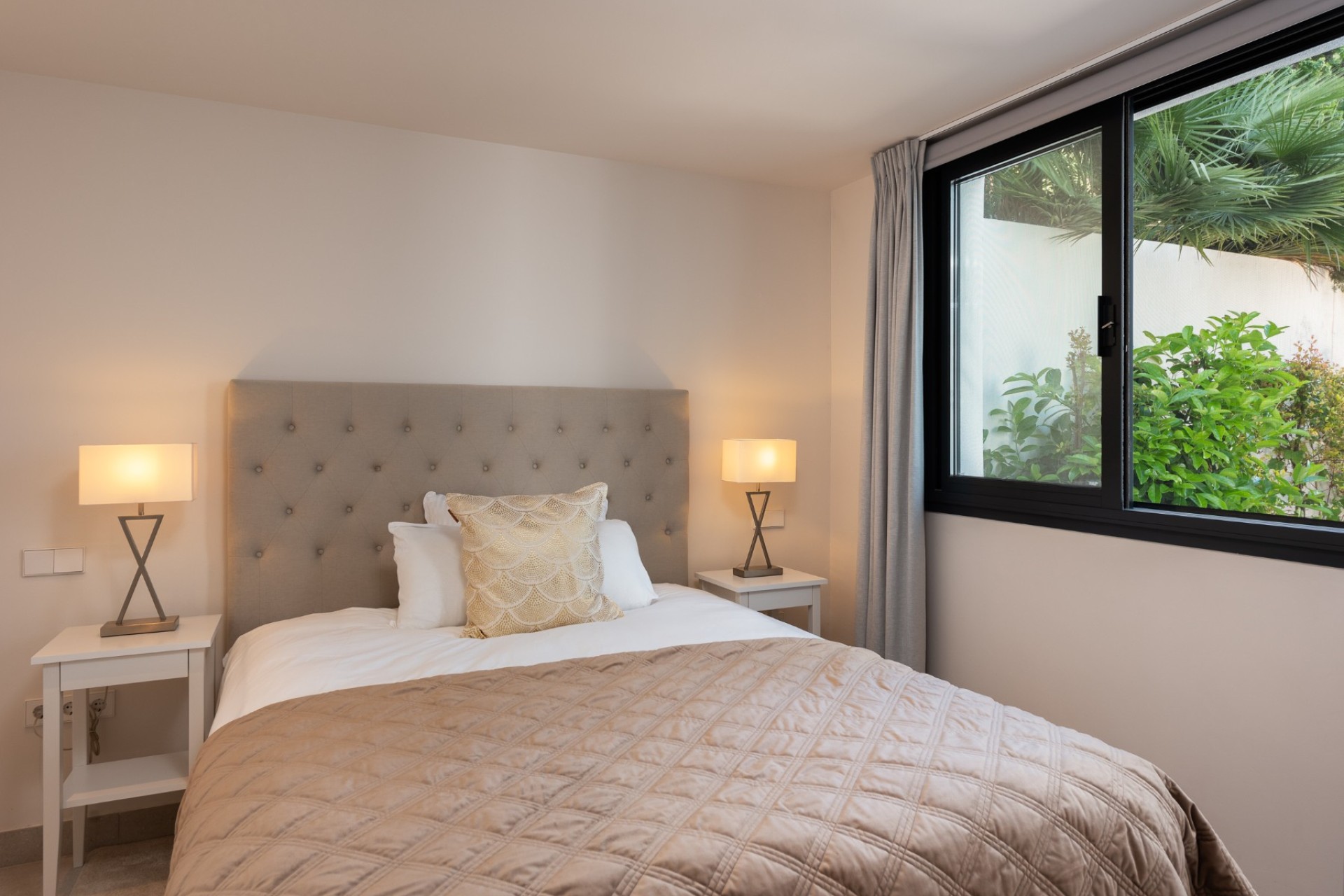 Revente - Villa - Marbella - Nueva Andalucía