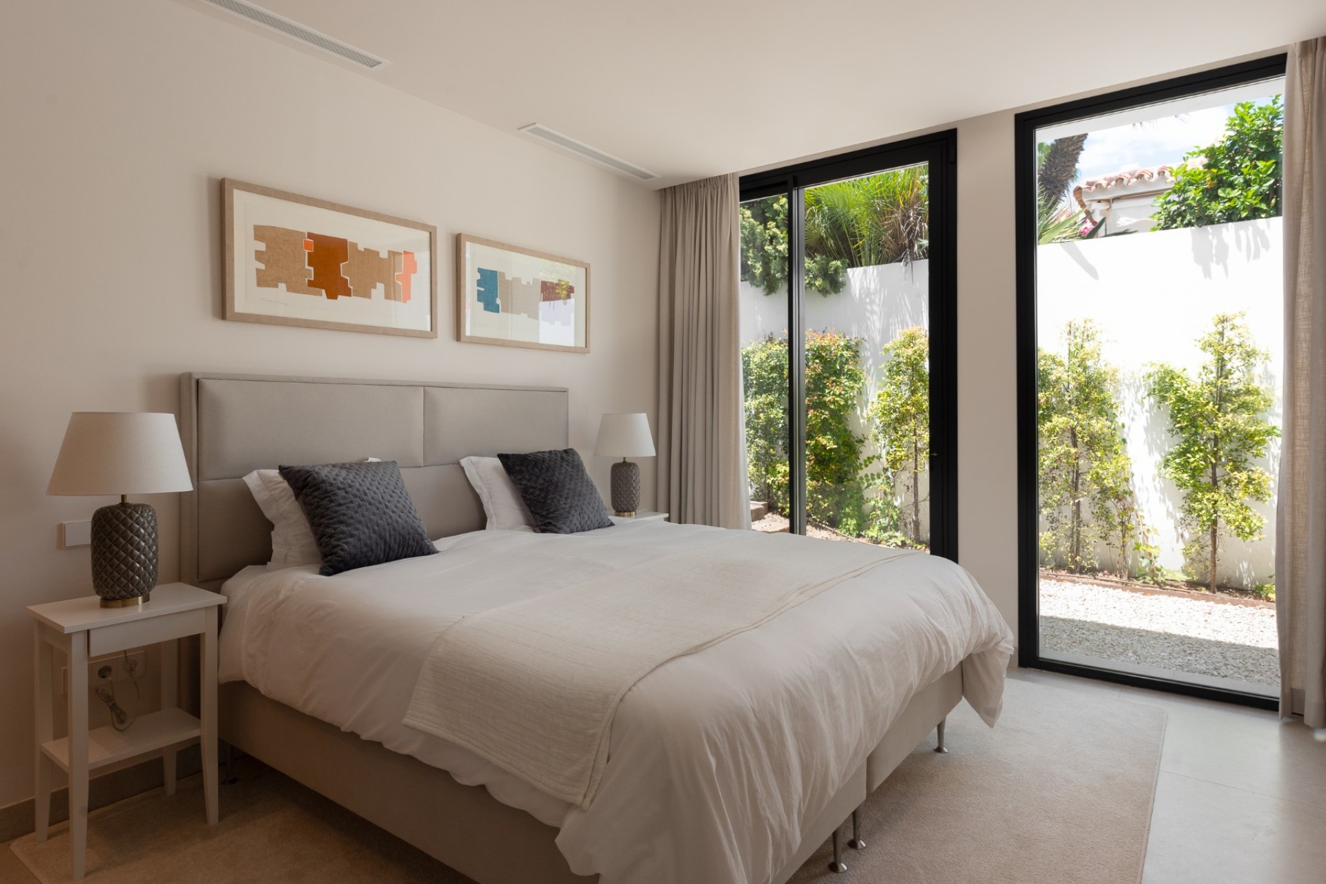 Revente - Villa - Marbella - Nueva Andalucía