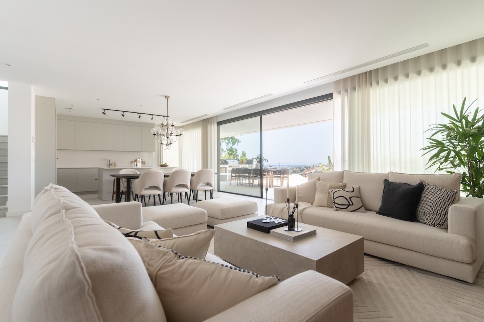 Revente - Villa - Marbella - Nueva Andalucía