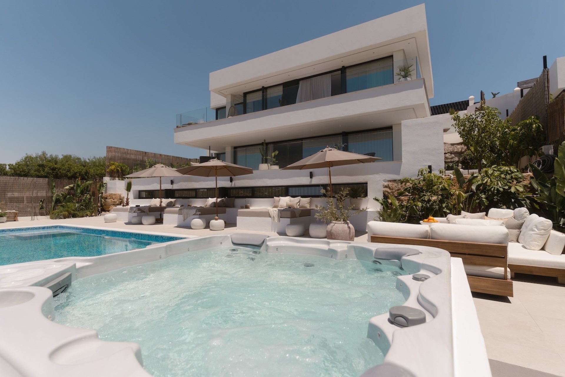 Revente - Villa - Marbella - Nueva Andalucía