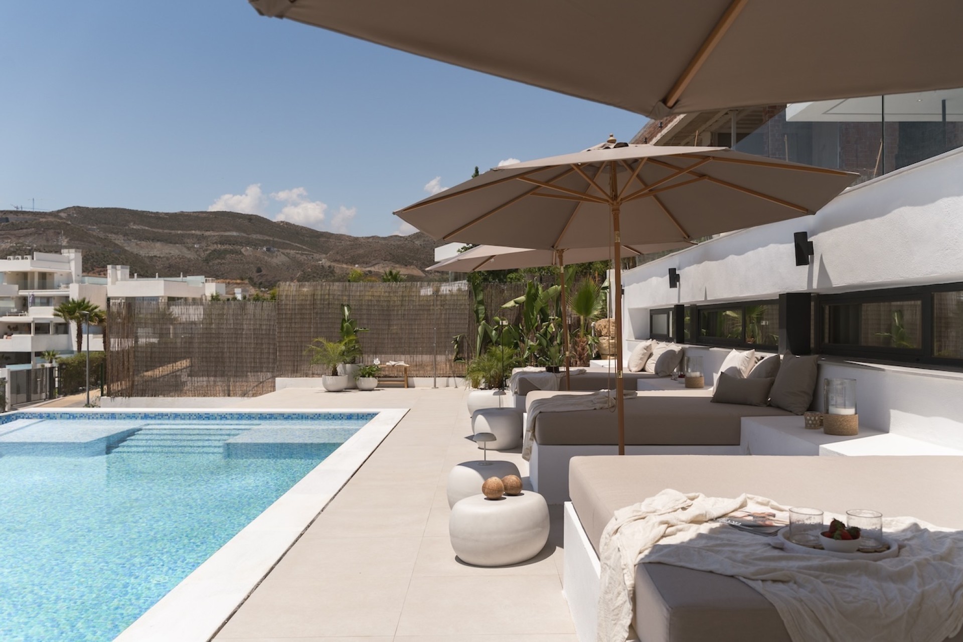 Revente - Villa - Marbella - Nueva Andalucía