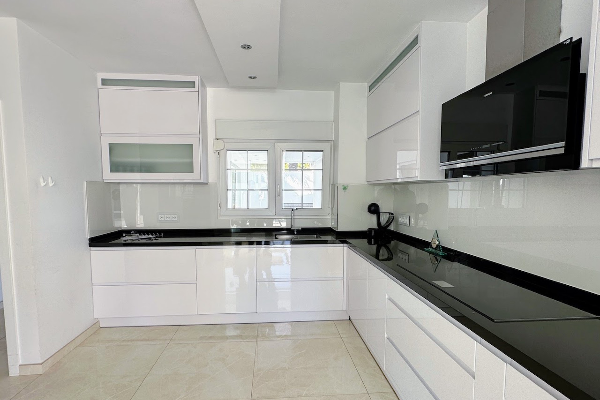 Revente - Villa - Orihuela Costa - La Zenia