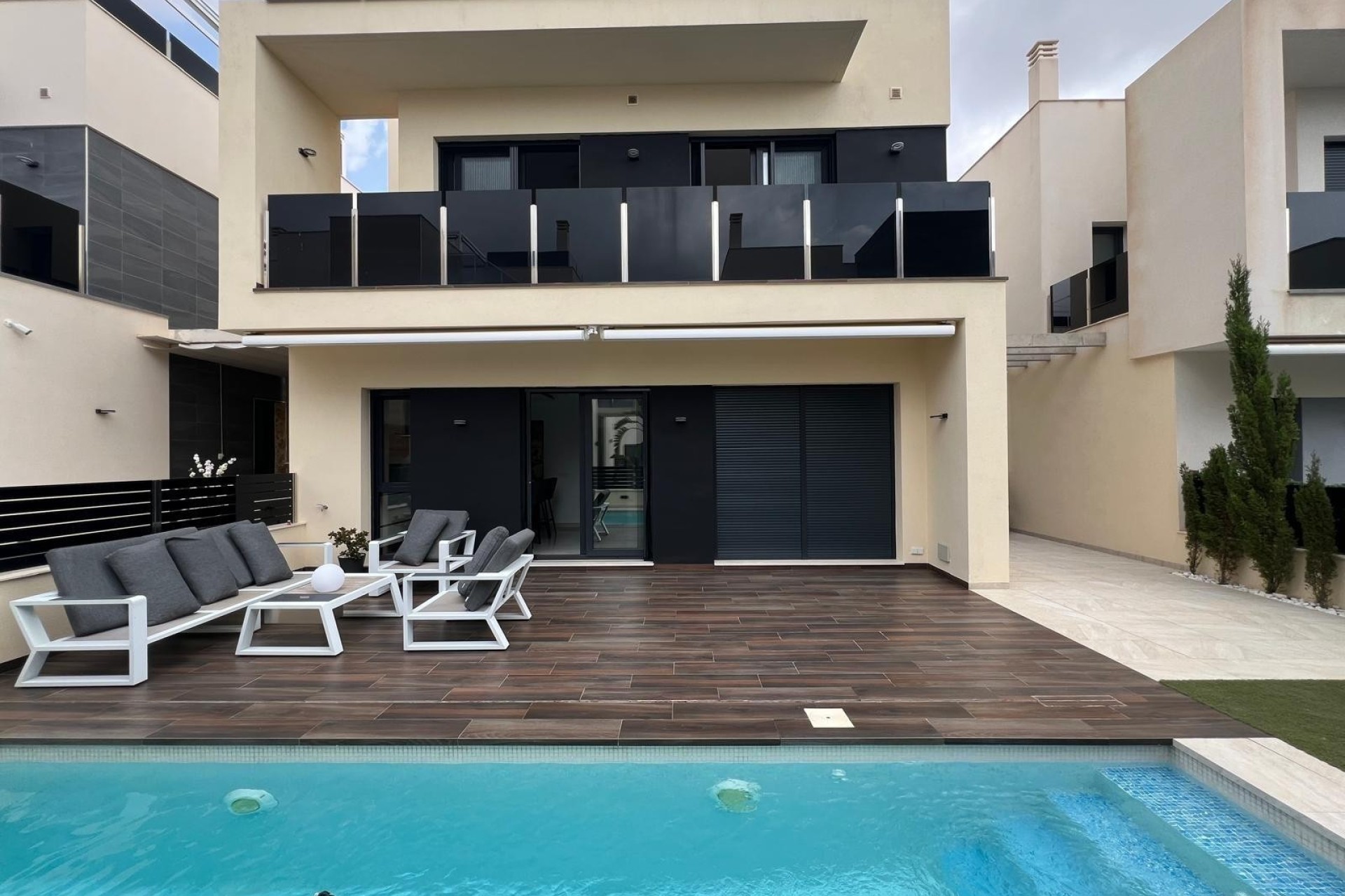 Revente - Villa - Orihuela Costa - Lomas De Cabo Roig