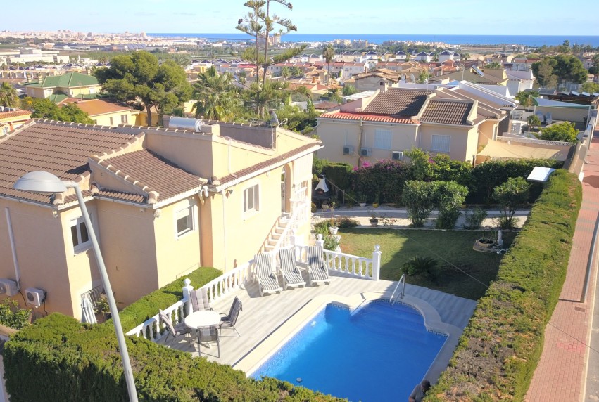 Revente - Villa - Orihuela Costa - Los Balcones