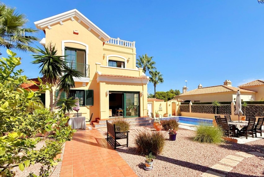 Revente - Villa - Orihuela Costa - Los Dolses