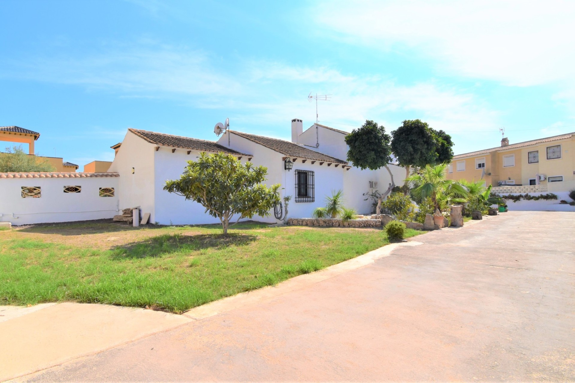 Revente - Villa - Orihuela Costa - Villamartín