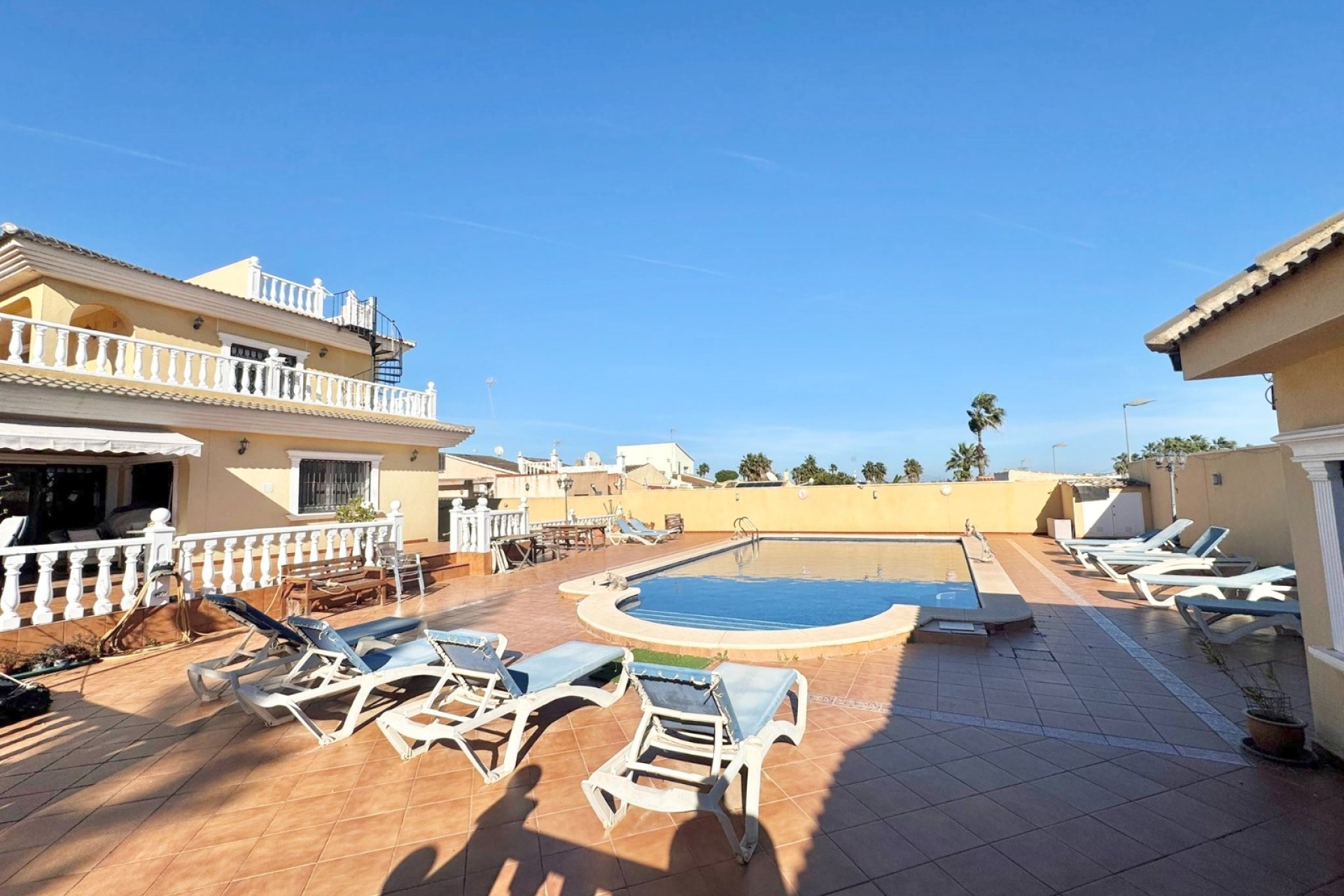 Revente - Villa - Torrevieja - Los Balcones
