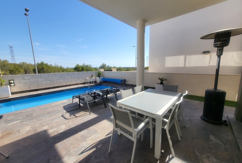 Revente - Villa - Villamartín