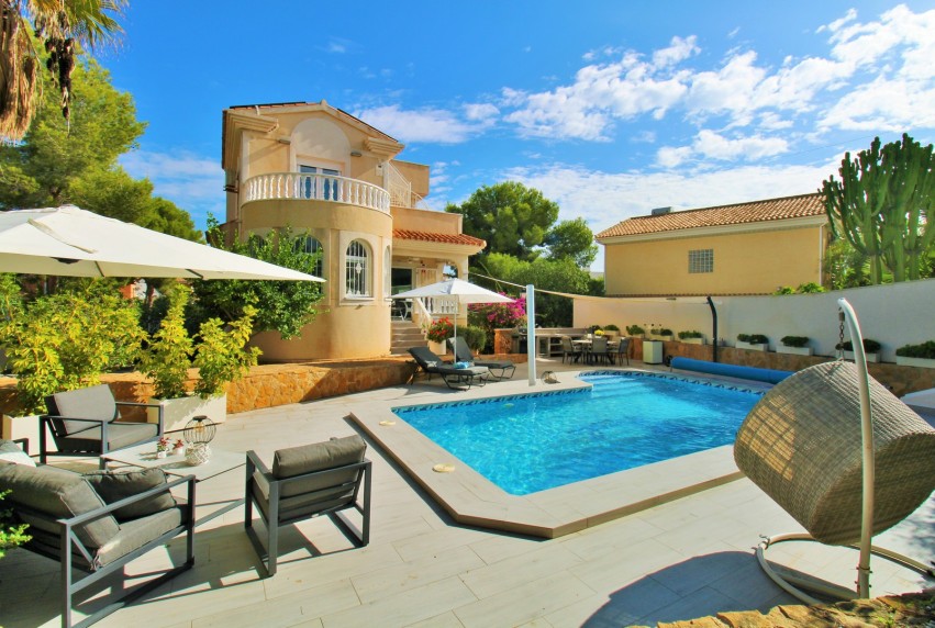 Revente - Villa - Villamartín