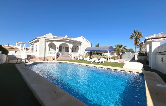 Villa - Herverkoop - Ciudad Quesada - Pueblo Bravo