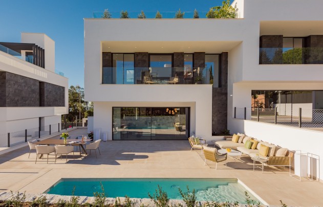 Villa - Herverkoop - Marbella - Sierra Blanca