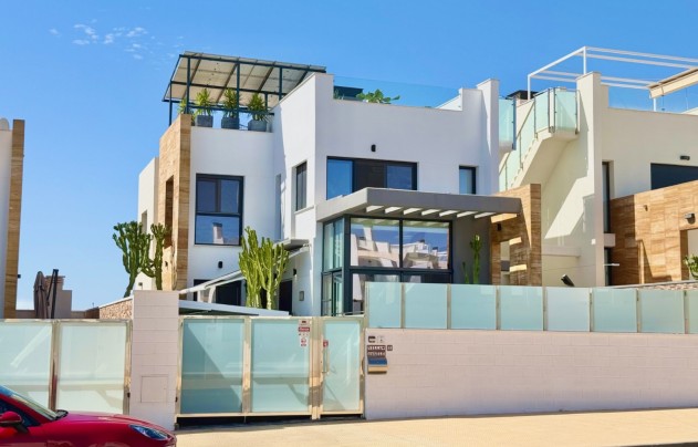 Villa - Herverkoop - Orihuela Costa - Cabo Roig