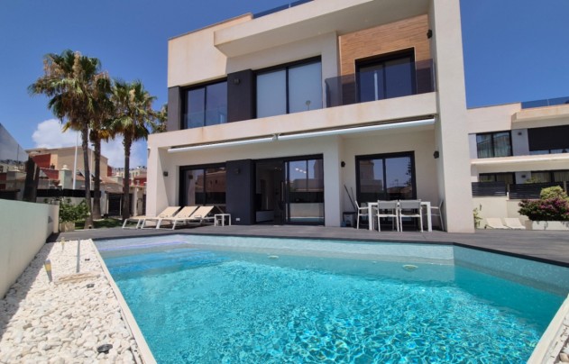 Villa - Herverkoop - Torrevieja - Costa Blanca