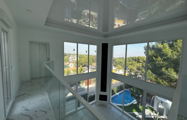 Villa - Herverkoop - Torrevieja - Los Balcones