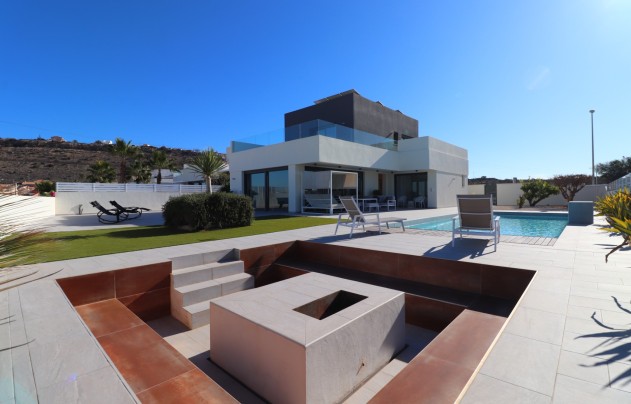 Villa - Resale - Benimar - Benimar