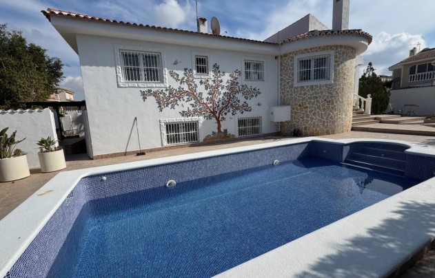 Villa - Resale - Benimar - Benimar