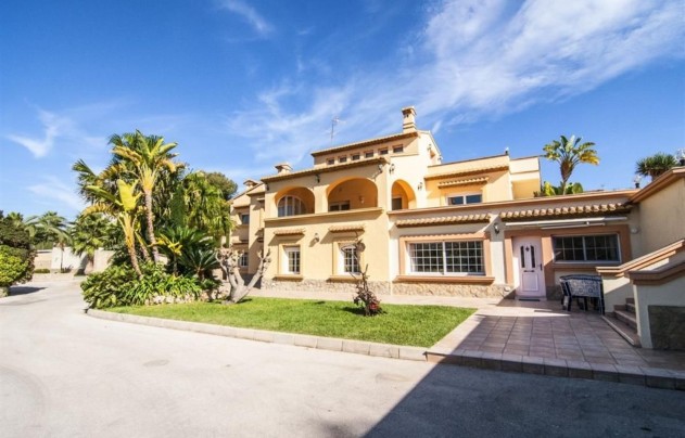 Villa - Resale - Benissa - Benissa