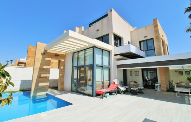 Villa - Resale - Cabo Roig - Cabo Roig