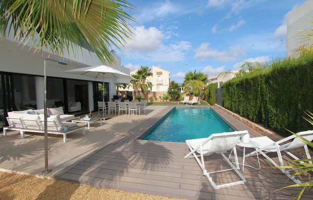 Villa - Resale - Ciudad Quesada - Rojales