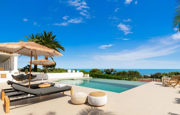 Villa - Resale - Estepona - MM-14418
