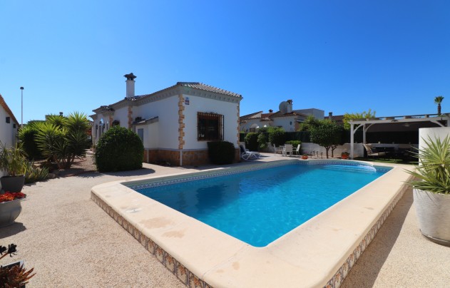 Villa - Resale - Formentera del Segura - Fincas de La Vega