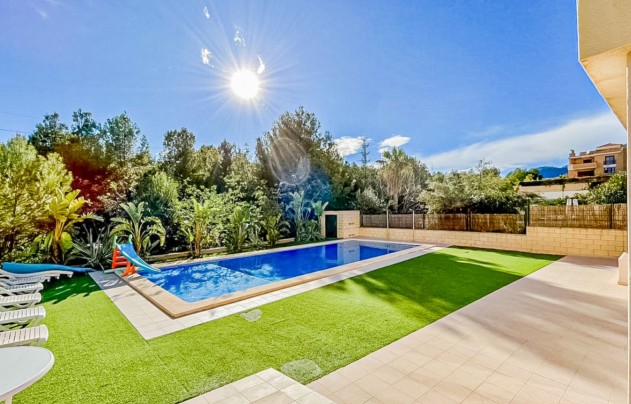 Villa - Resale - La Nucía - Monte Bello