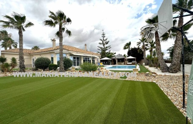 Villa - Resale - Lo Santiago - Gea y Trujols