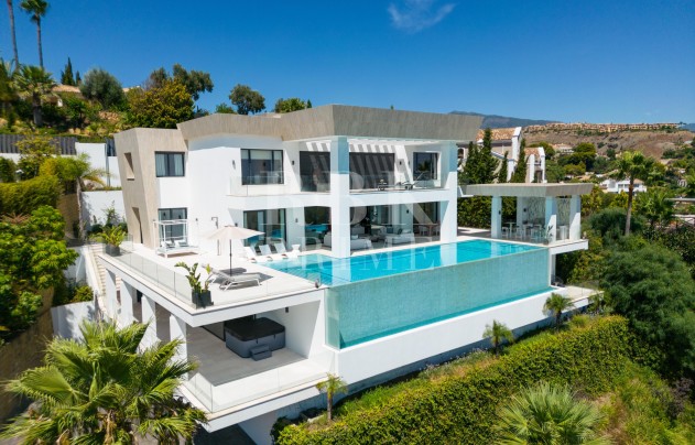 Villa - Resale - Malaga - Málaga