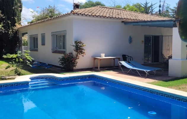 Villa - Resale - Marbella - Las Chapas