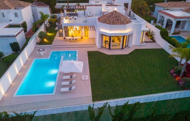 Villa - Resale - Marbella - Nueva Andalucía